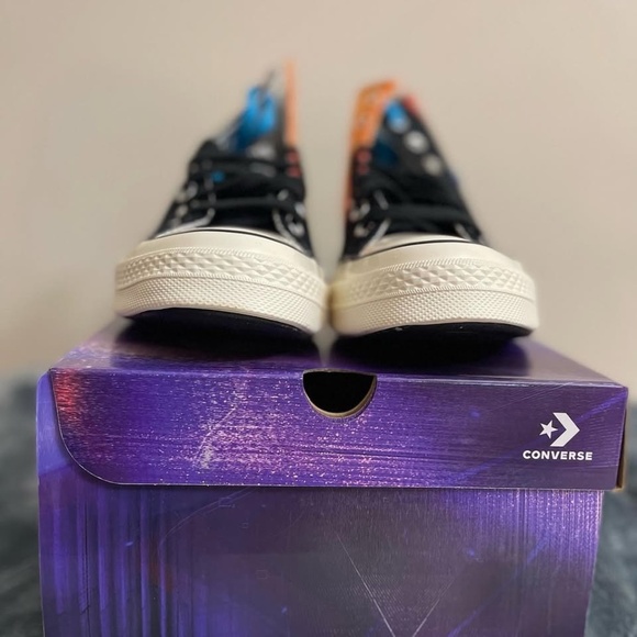 Tune Squad Converse 9.5 and women's 11.5 - Picture 5 of 5